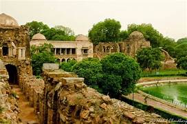 Best Places to Visit in Delhi 